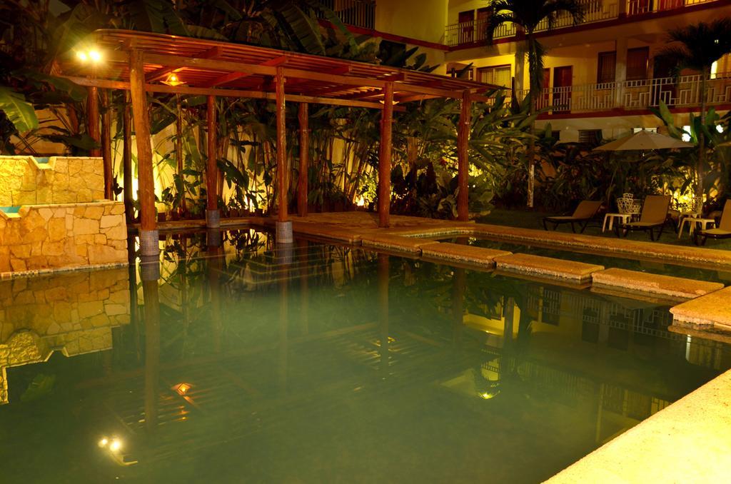Hotel Palenque Kültér fotó